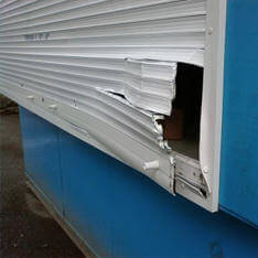 замена замков в металлической